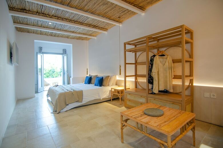 Hotel Dionysos Sea Side Resort