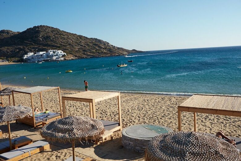 Hotel Dionysos Sea Side Resort