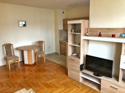 Apartman Lola