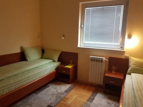 Hostal Guest House Snek