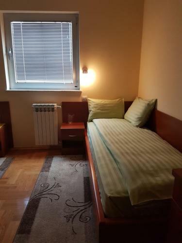 Hostal Guest House Snek