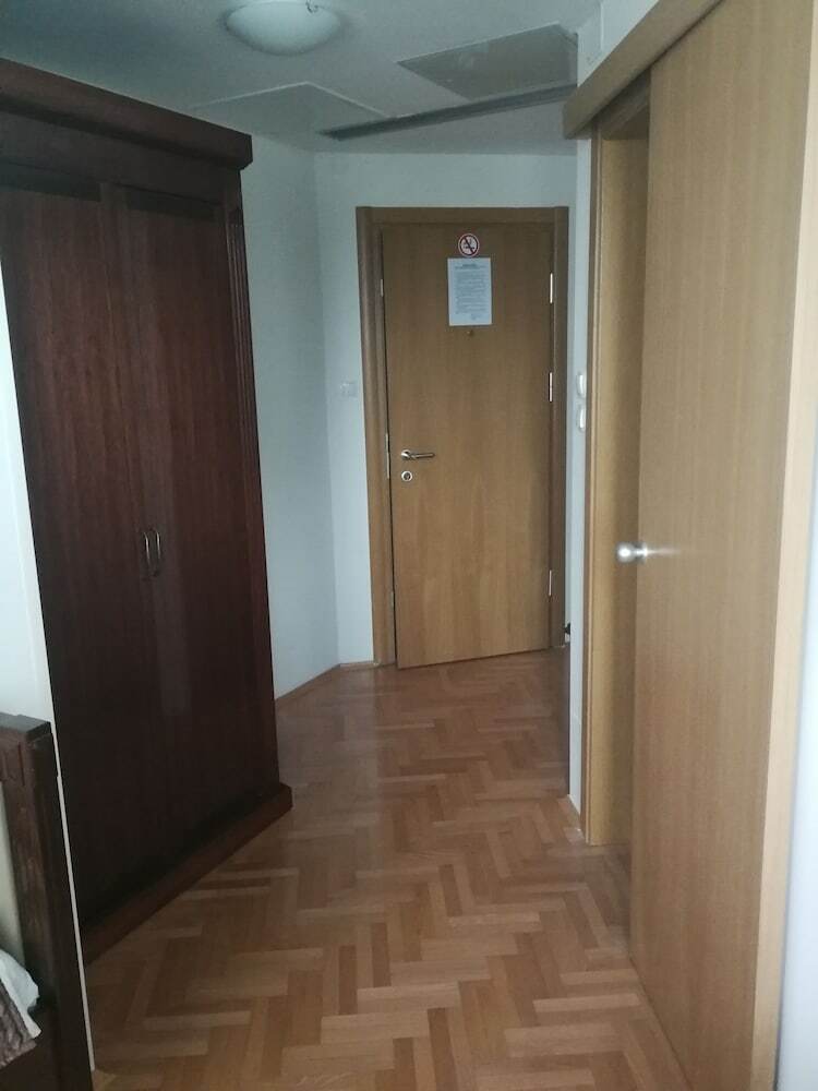 Hotel Jkc
