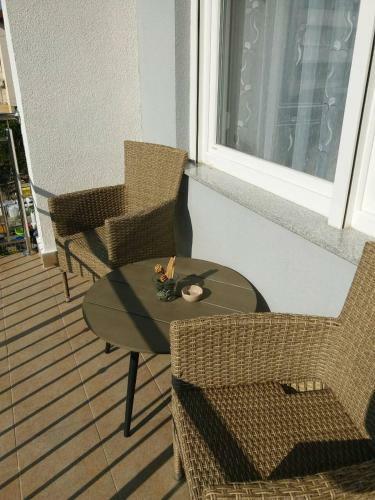 Hostal Apartmani I Sobe Taunus Bl