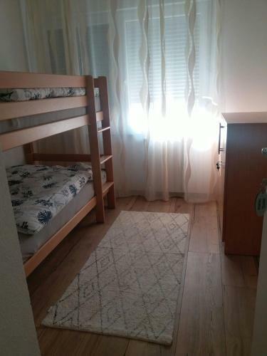 Hostal Apartmani I Sobe Taunus Bl