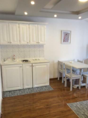 Apartman Aleksandar, Bn Centar