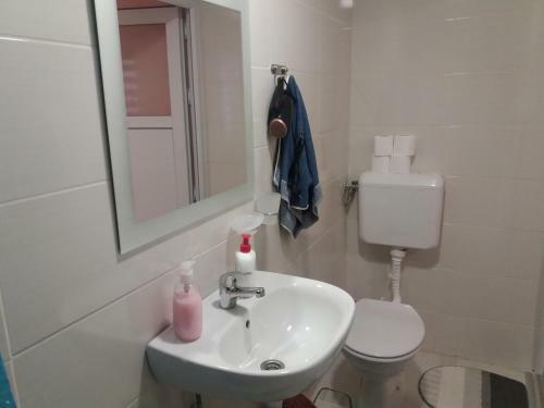 Bet Apartments