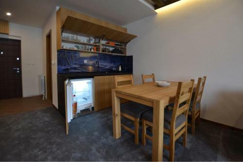 Apartamento Odmor U Raju 2