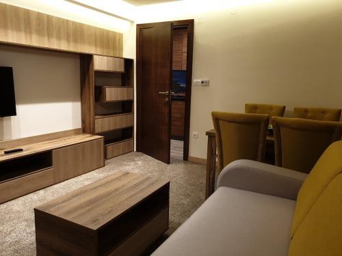 Apartmani Astoria 1