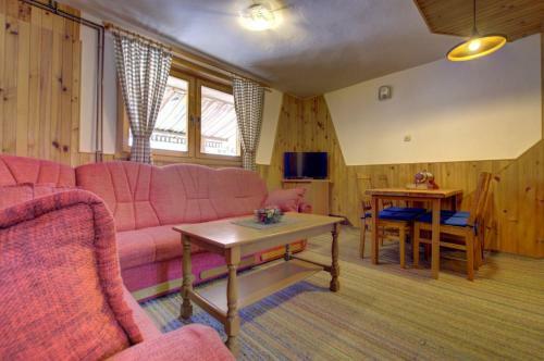 Apartments Dobro