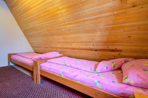 Apartments Dobro