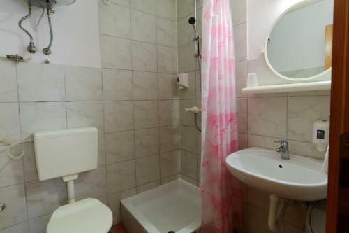 Hostal ?umarska Ku?a Ognji?te