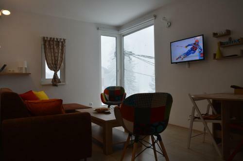 Nest Apartment