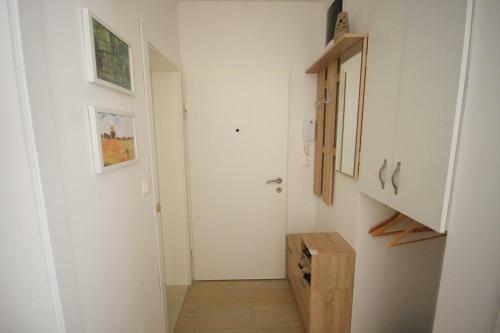 Nest Apartment