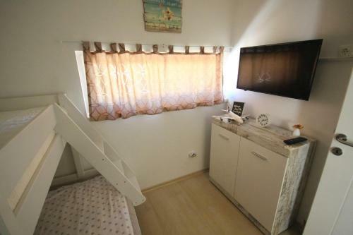 Nest Apartment
