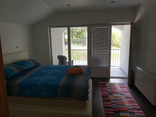 Villa Vinac Guest House