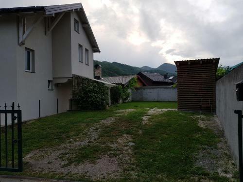 Hostal Lakeview Rest Home