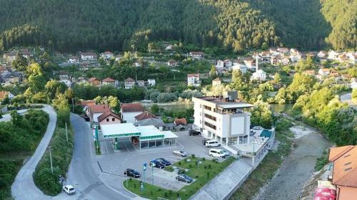 Hotel Apartmani Lux Novali?