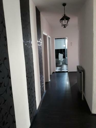 Apartments Discovery