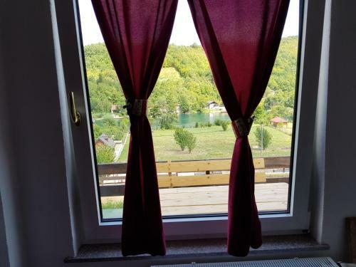 Bed & Breakfast River View