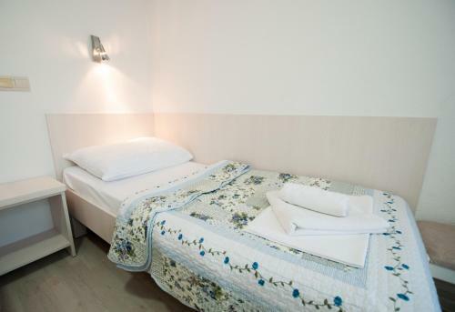 Bed & Breakfast Pansion Obala