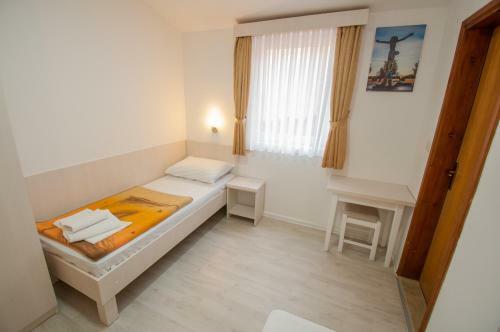 Bed & Breakfast Pansion Obala