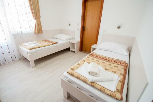 Bed & Breakfast Pansion Obala
