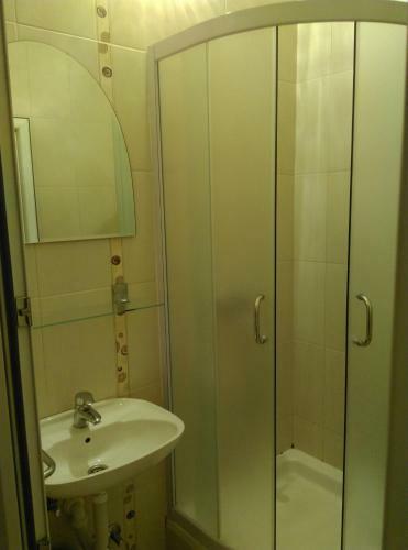 Hostal Pansion Viola