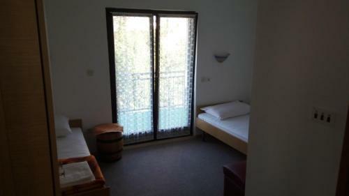 Hostal Rooms Rafomarija