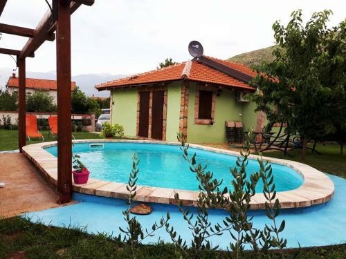 Vacation Home Little Paradise