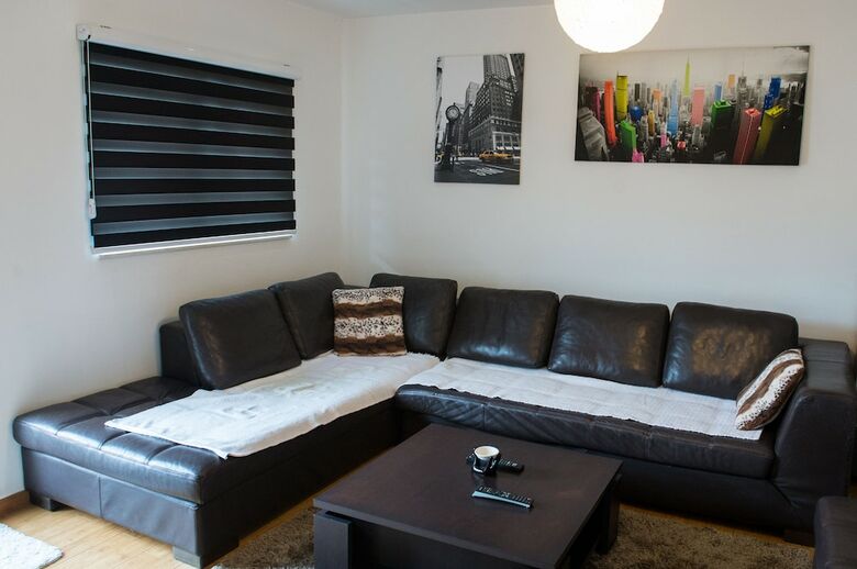 Luxury Apartment In City Center