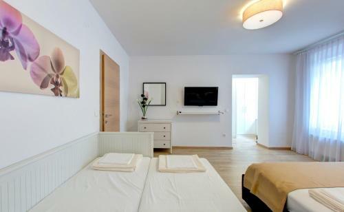 City Center Apartments