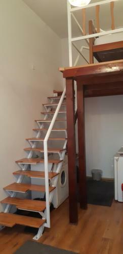 Apartment M