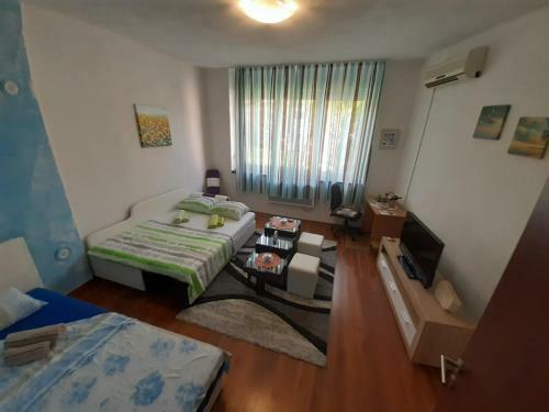 Second Home Apartment