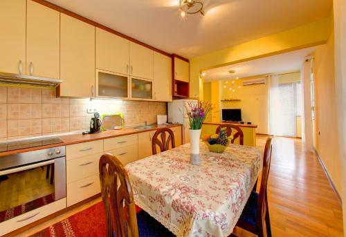 Apartment Isak Old Town