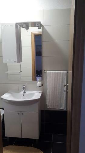 Apartmani Butigan-tiha Luka