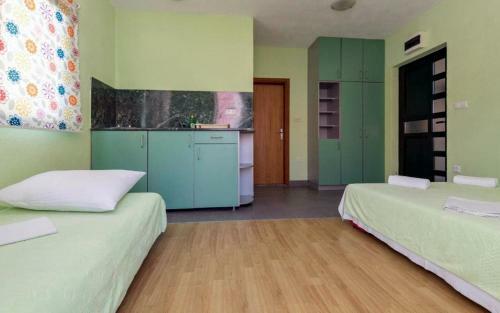 Ankica & Anamarija Apartments