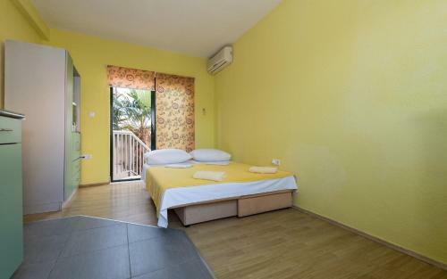 Ankica & Anamarija Apartments