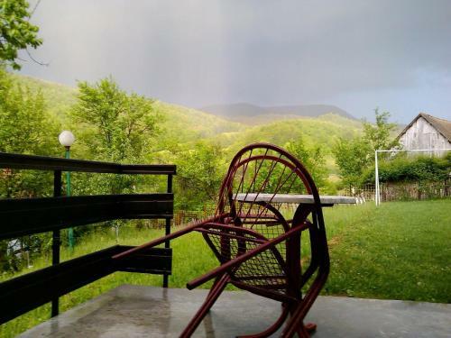 Vikend Ku?a Careva ?uprija