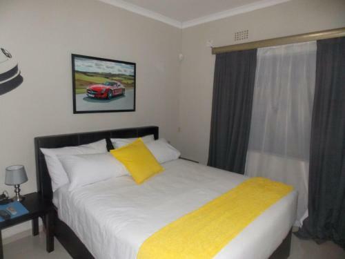 Bed & Breakfast Speedway Court