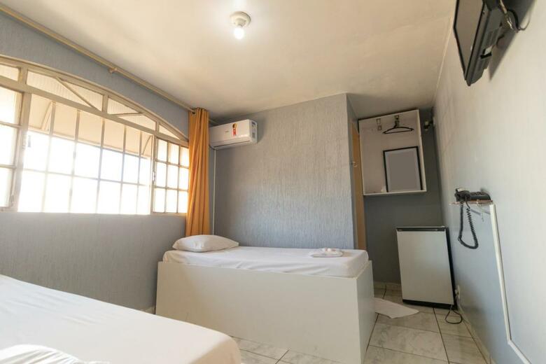 Hotel Rio Verde