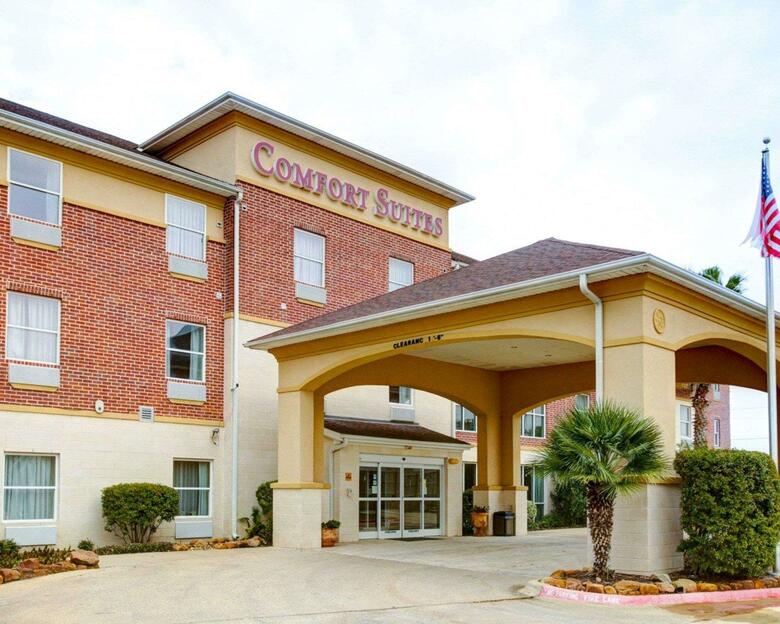 Hotel Comfort Suites University Drive