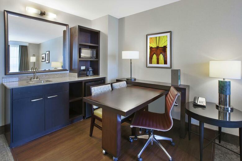 Hotel Embassy Suites Columbus - Airport