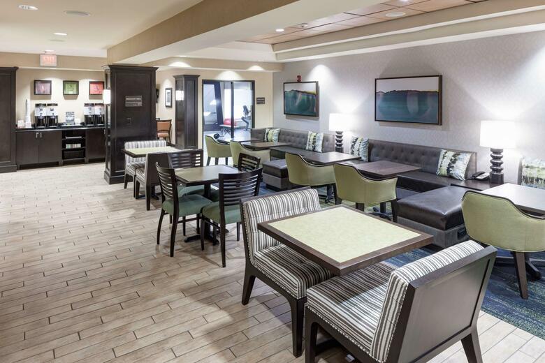 Hotel Hampton Inn & Suites Gainesville-downtown