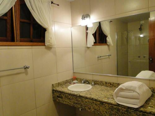 Hostal Pousada Jardim Comary