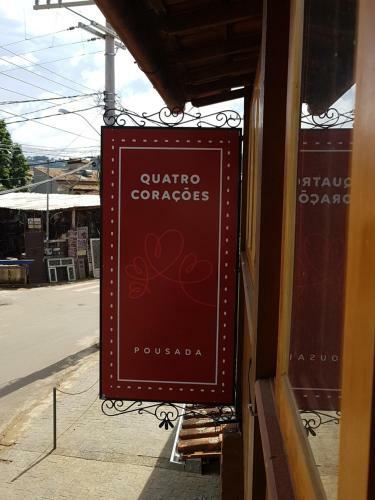 Hostal Pousada 4 Cora��es