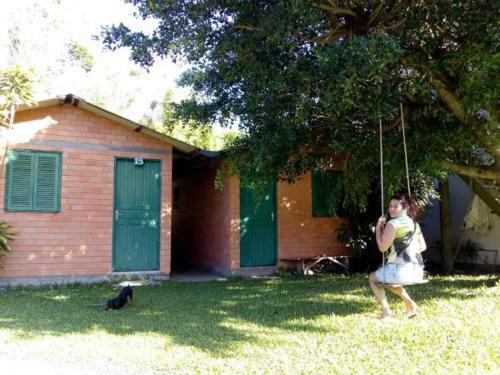 Camping Pousada Rio Camar�o
