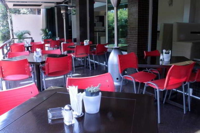 Hotel Bg Los Lagos