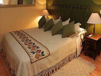 Hotel Casa Mia Suites