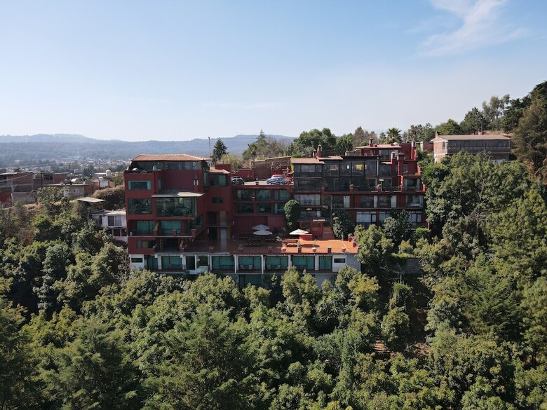 Hotel Port�n Del Cielo