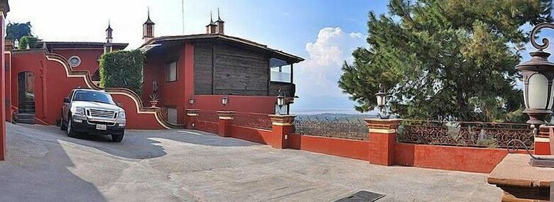 Hotel Port�n Del Cielo